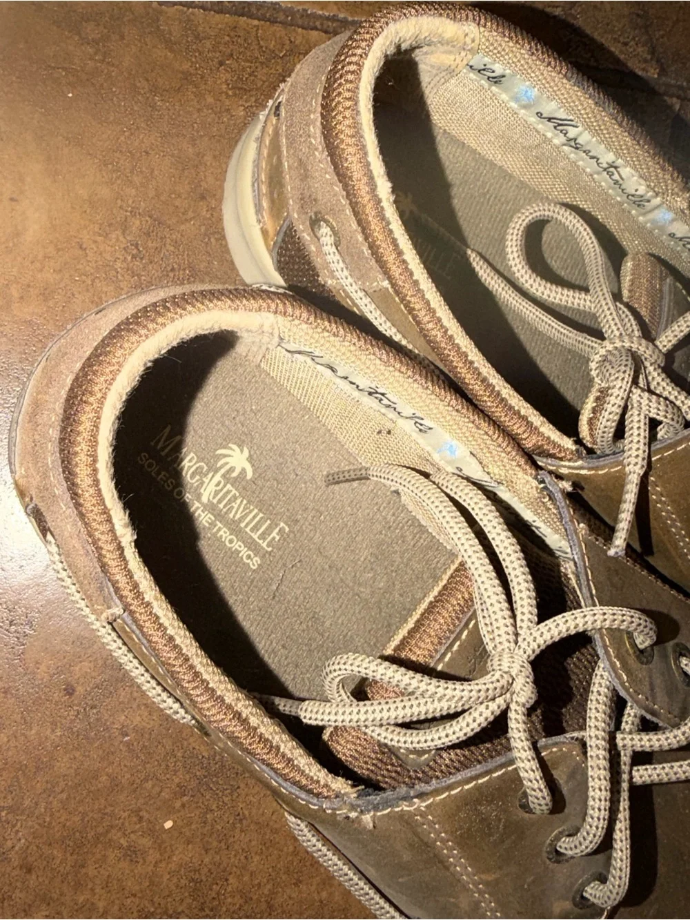 Margaritaville Distressed Leather Boat Shoes Size 12 🪵⚓️